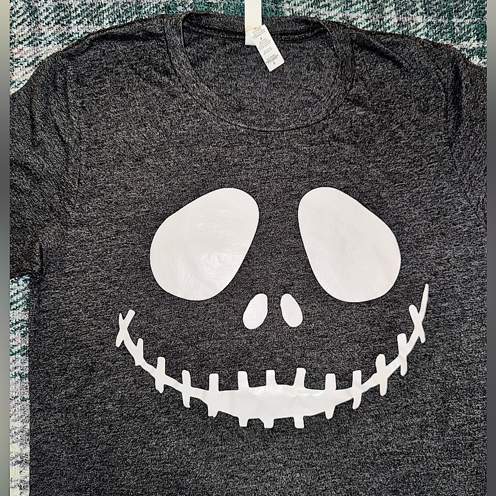 Tshirt Carved Face